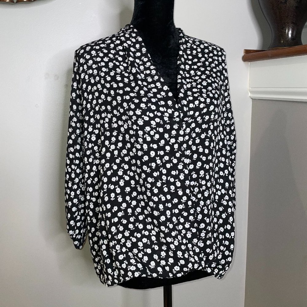 Two Arrows Black & White Flowered Print 3/4 Sleeve High Low Wrap Blouse